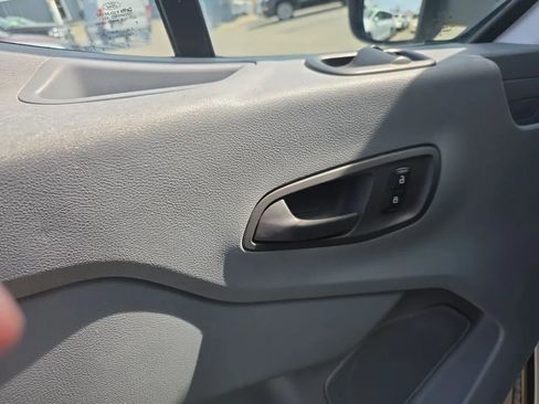 Used 2018 Ford Transit 350 High Roof image 31