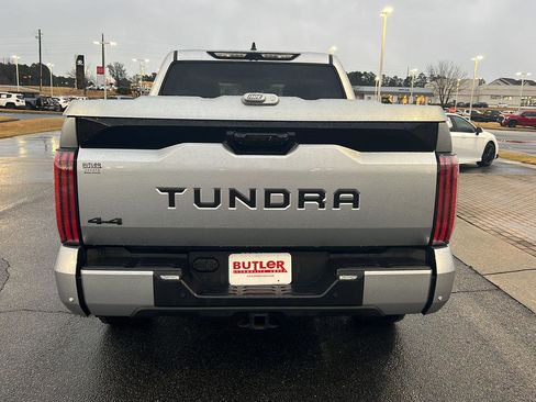 Used 2023 Toyota Tundra Platinum image 5