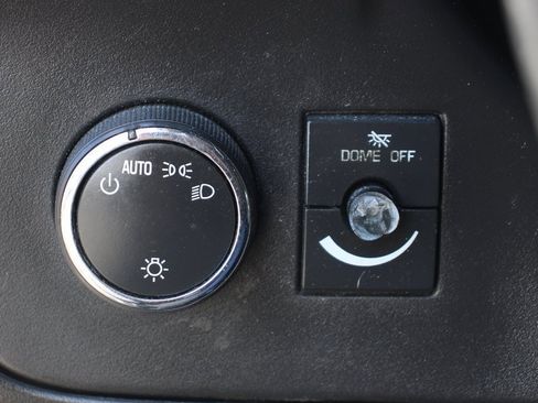 Used 2017 Chevrolet Express 2500 Extended image 22