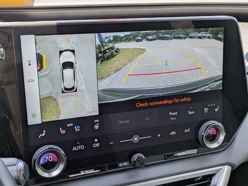 Used 2023 Lexus RX 350 Premium Plus w/ Cold Area Package FWD image 27