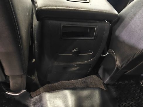 Used 2011 Chevrolet Silverado 1500 LTZ AWD/4WD image 34