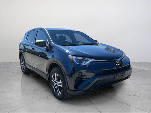 Used 2018 Toyota RAV4 LE w/ All Weather Liner Package image 15