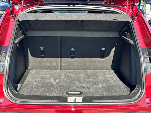 Used 2025 Chevrolet Trax RS image 7