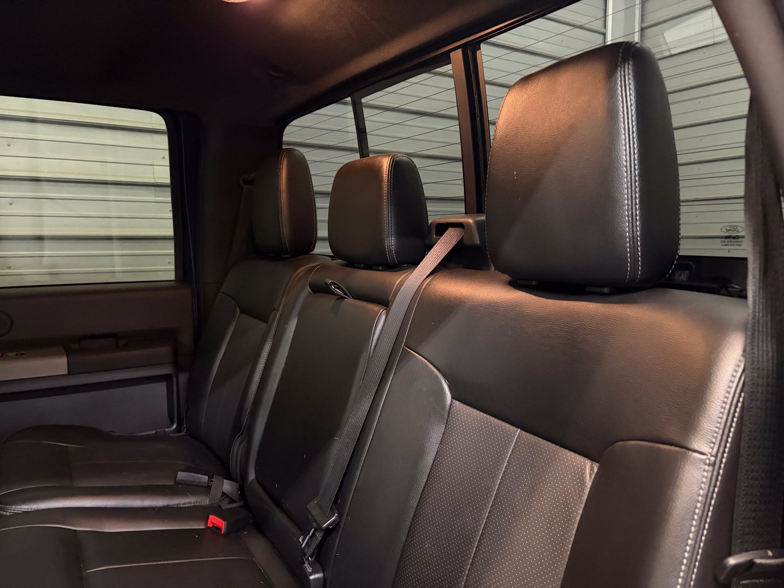 Used 2015 Ford F250 Lariat w/ Lariat Ultimate Package AWD/4WD image 24