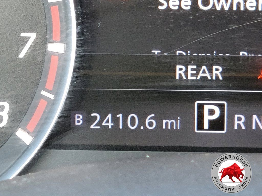 Used 2024 Nissan Titan SV w/ SV Convenience Package RWD image 34