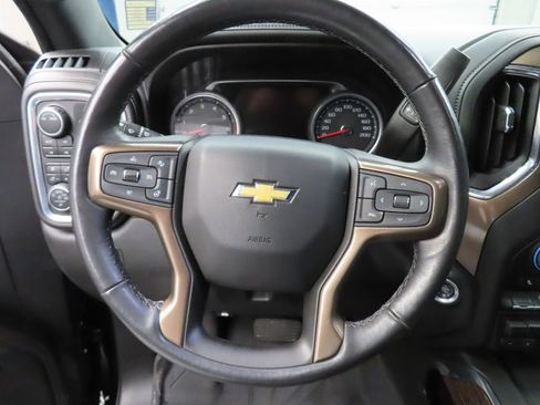 Used 2022 Chevrolet Silverado 1500 High Country w/ Technology Package image 48