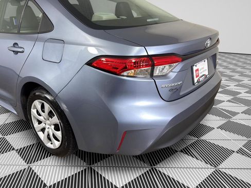 Used 2024 Toyota Corolla LE image 25