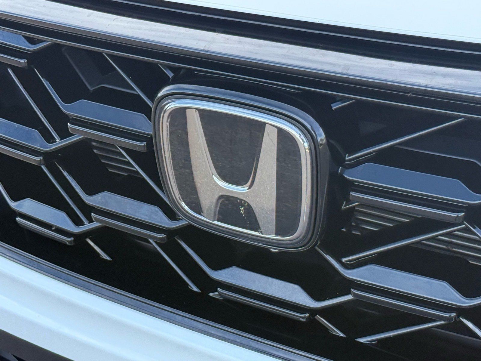 Used 2025 Honda CR-V Sport Touring image 33