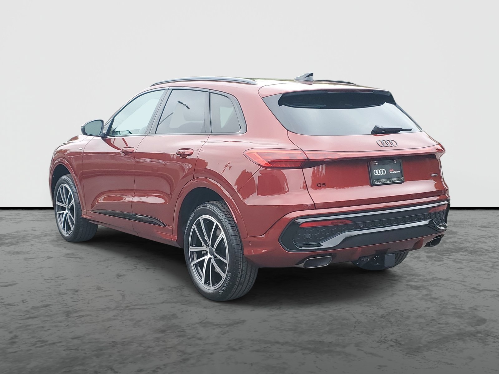New 2026 Audi Q5 Premium Plus AWD/4WD image 3