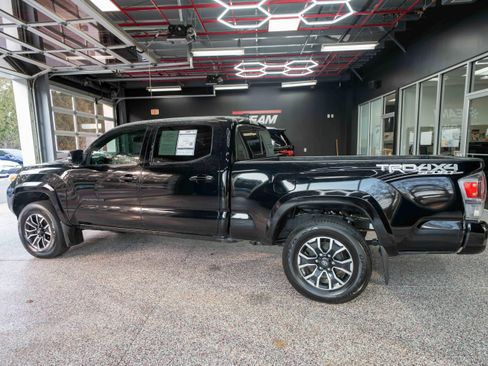 Used 2023 Toyota Tacoma TRD Sport w/ TRD Premium Sport Package image 2