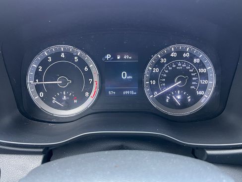 Used 2022 Hyundai Venue SEL image 15