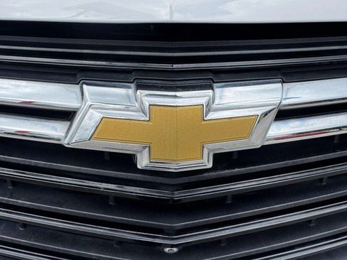 Used 2022 Chevrolet Equinox LT image 11