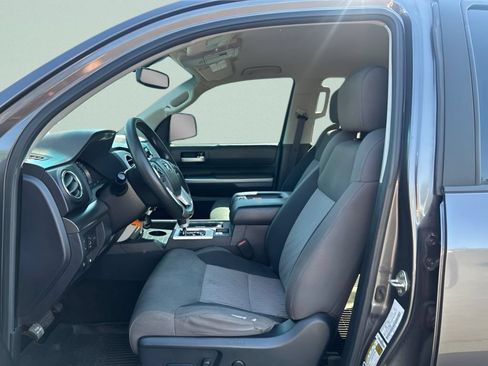 Used 2017 Toyota Tundra SR5 w/ TRD Off Road Package AWD/4WD image 17