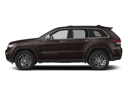 Used 2017 Jeep Grand Cherokee Limited w/ Luxury Group II RWD image 3