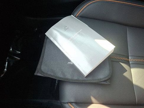 Used 2025 MAZDA CX-50 AWD 2.5 S w/ Premium Plus Pkg image 26