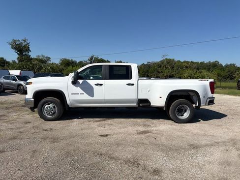 New 2026 Chevrolet Silverado 3500 W/T AWD/4WD image 6