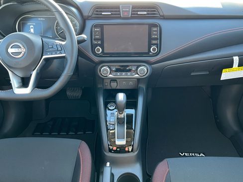New 2025 Nissan Versa SR w/ Trunk Package image 13