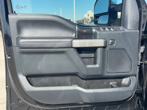 Used 2022 Ford F350 Platinum AWD/4WD image 13