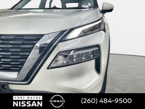 Certified 2023 Nissan Rogue SL AWD/4WD image 40