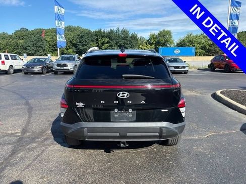 Used 2024 Hyundai Kona SEL AWD/4WD image 6