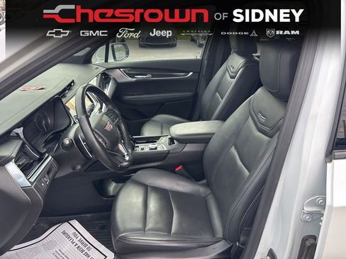 Used 2024 Cadillac XT6 Sport w/ LPO, Floor Liner Package image 26