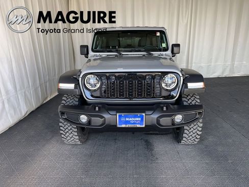 Used 2024 Jeep Wrangler Unlimited Sport AWD/4WD image 34