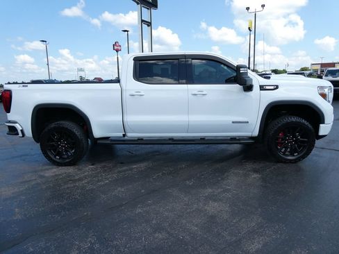 Used 2021 GMC Sierra 1500 Elevation w/ X31 Off-Road Package AWD/4WD image 4