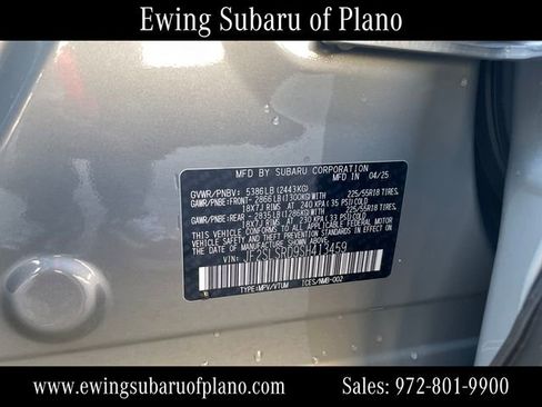 Certified 2025 Subaru Forester Limited image 40