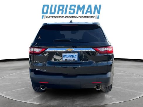 Used 2021 Chevrolet Traverse LS image 5