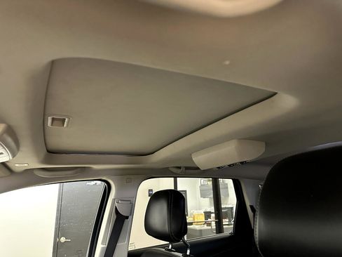 Used 2020 Dodge Journey Crossroad image 76