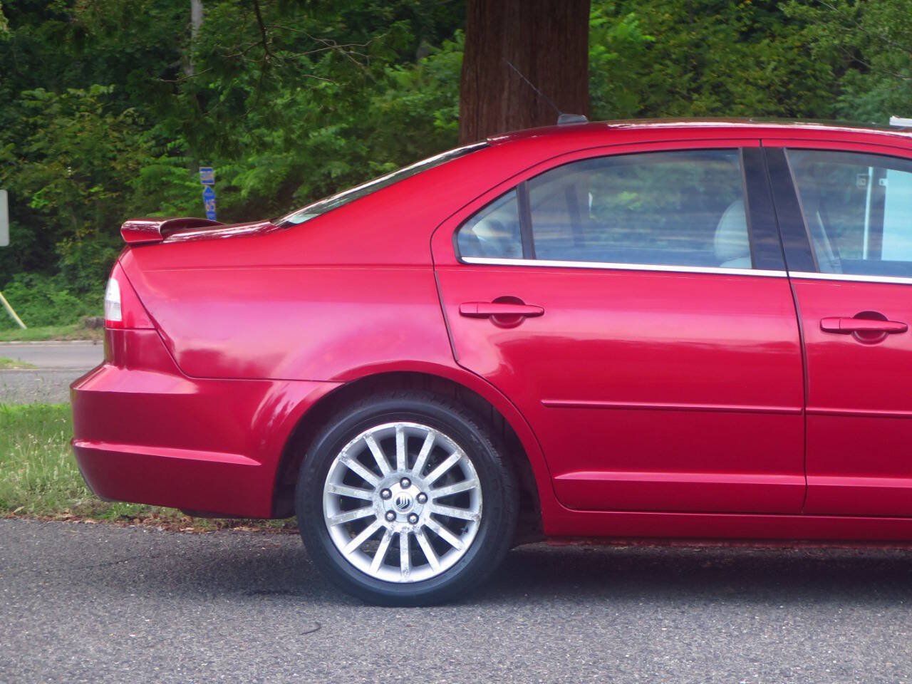 Used 2007 Mercury Milan Premier AWD/4WD image 31