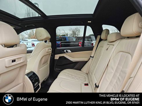 Used 2019 BMW X5 xDrive40i w/ Convenience Package image 19