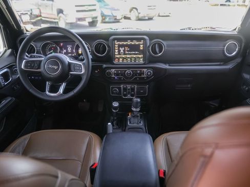 Used 2023 Jeep Wrangler Unlimited Sahara w/ Cold Weather Group AWD/4WD image 22