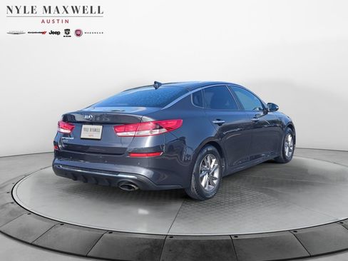 Used 2019 Kia Optima LX FWD image 16