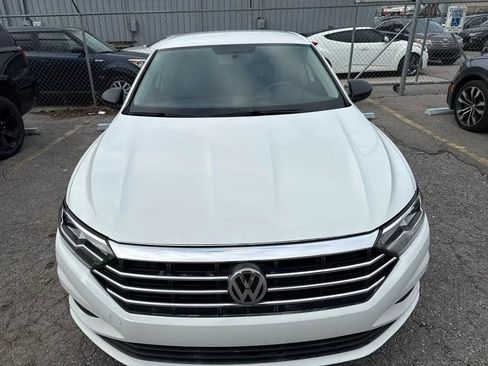 Used 2019 Volkswagen Jetta S w/ Driver Assistance Package FWD image 3