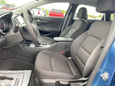 Used 2024 Chevrolet Malibu LS w/ LPO, Floor Liner Package FWD image 15