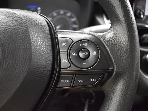 Used 2023 Toyota Corolla LE FWD image 22