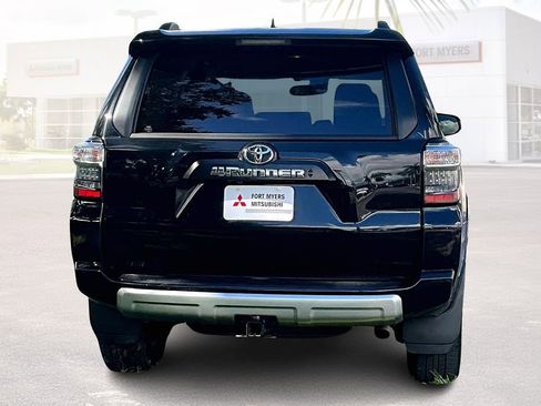 Used 2024 Toyota 4Runner TRD Off-Road Premium image 17