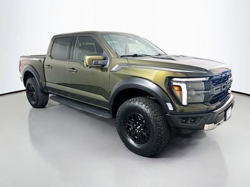 Used 2025 Ford F150 Raptor AWD/4WD image 3
