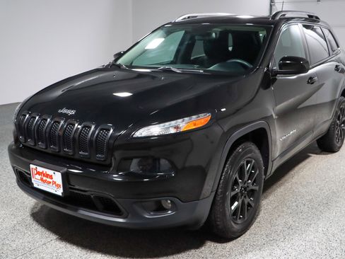 Used 2018 Jeep Cherokee Latitude image 30