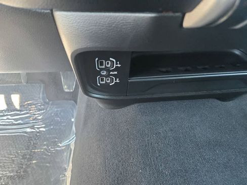 Used 2024 RAM 2500 Laramie w/ Safety Group image 16