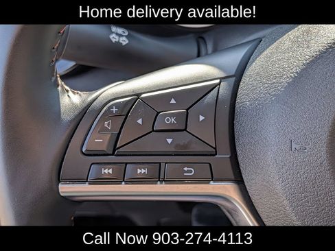 Used 2025 Nissan Sentra SR FWD image 22