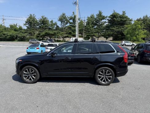 Used 2016 Volvo XC90 T6 Momentum w/ Momentum Plus Package AWD/4WD image 10
