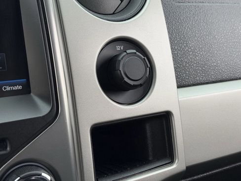 Used 2014 Ford F150 Raptor w/ Equipment Group 801A Luxury image 23