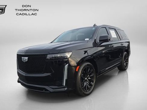Certified 2024 Cadillac Escalade Sport Platinum w/ LPO, ONYX Package AWD/4WD image 1