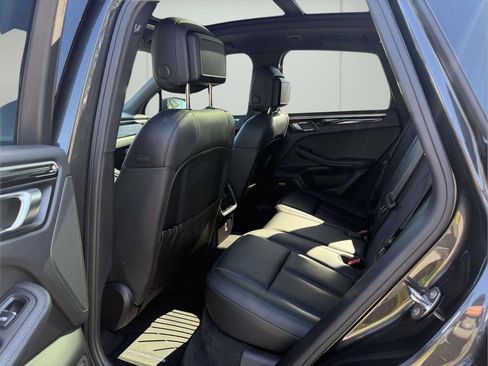 Used 2019 Porsche Macan S AWD/4WD image 13