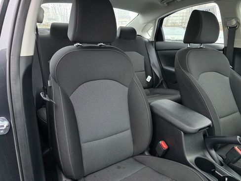 Certified 2024 Kia Forte LXS image 13