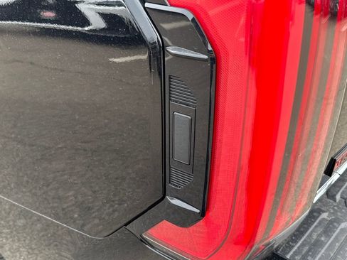 New 2026 Toyota Tundra Limited AWD/4WD image 6