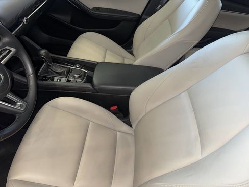 Used 2023 MAZDA MAZDA3 s FWD image 21
