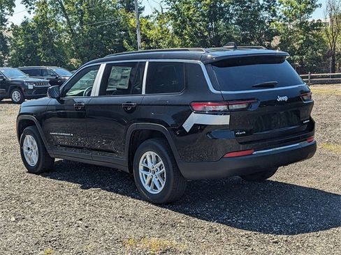New 2025 Jeep Grand Cherokee L Laredo w/ Luxury Tech Group I image 4